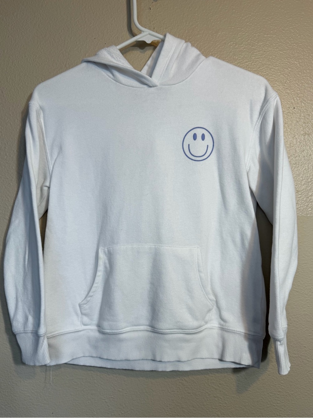 Girls Art Class M/8 White Hoodie with Small Blue Smiley